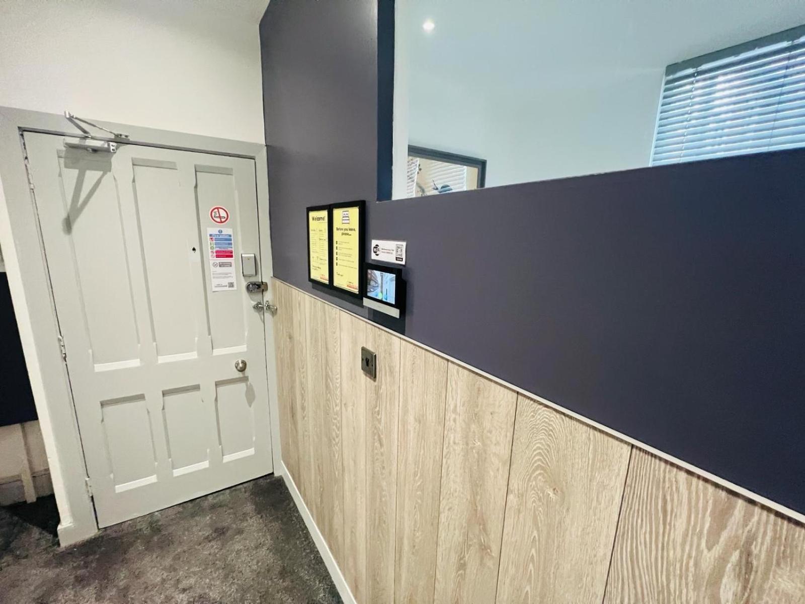 Whiskawaystays - Foregate Street - Apartment 3 Worcester Kültér fotó
